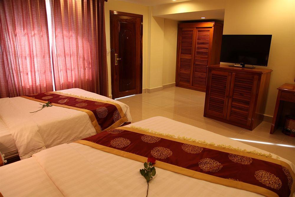 Huang Ting Hotel Phnom Penh Exterior foto