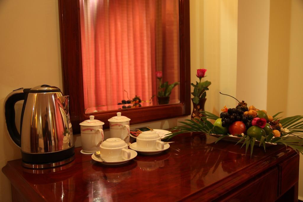 Huang Ting Hotel Phnom Penh Exterior foto