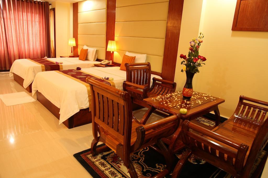 Huang Ting Hotel Phnom Penh Exterior foto